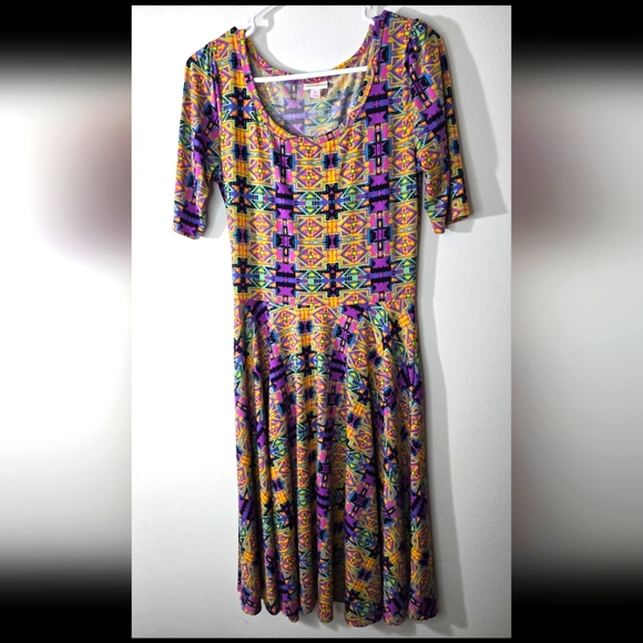 Lularoe Dress Colorful Geometric Pattern Dress Size Meduim - Picture 1 of 3